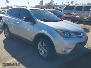 2015 Toyota RAV4 XLE with VIN 2T3WFREV1FW183060, listed as a IAAI auction lot 41383692 with 78,409 mi miles. Bid and sale history available at carsss.com. Image 1.