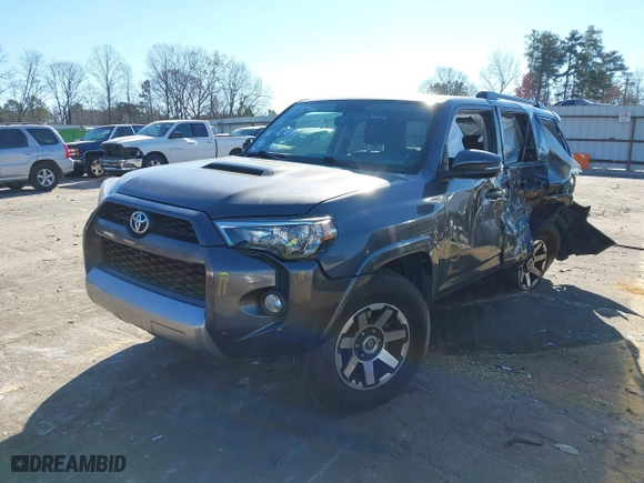 2019 Toyota 4Runner SR5 with VIN JTEBU5JR4K5610914, listed as a IAAI auction lot 41175418 with 101,665 mi miles. Bid and sale history available at carsss.com. Image 17.