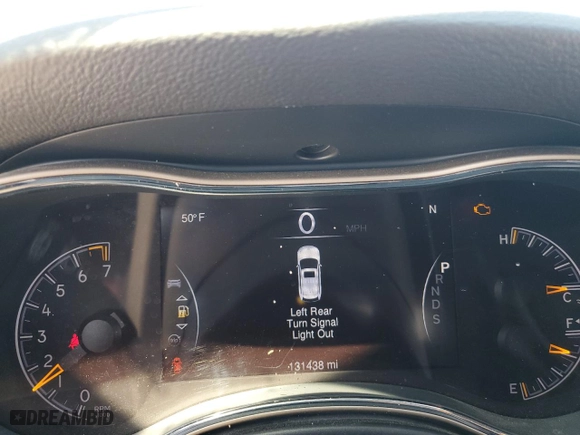 2015 Jeep Grand Cherokee Laredo with VIN 1C4RJFAG9FC905931, listed as a Copart auction lot 52259525 with 131,438 mi miles and Salvage Title. Bid and sale history available at carsss.com. Image 9.