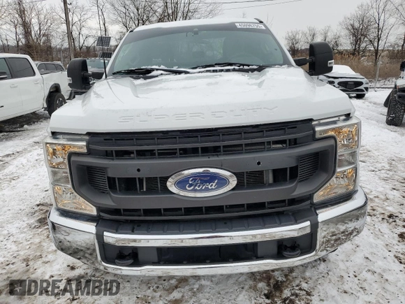 2022 Ford F-250 XL with VIN 1FT7X2B62NEE91107, listed as a Copart auction lot 53839685 with 64,461 mi miles and Non Repairable. Bid and sale history available at DreamBid. Image 5.