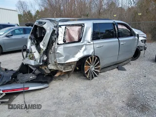 2020 Chevrolet Tahoe LT z VIN 1GNSCBKC8LR221971, wystawiony jako IAAI lot #41455932 z przebiegiem Nie podano mil oraz . Historia ofert i sprzedaży dostępna na DreamBid. Obrazek 4.