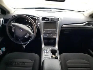 2019 Ford Fusion Hybrid SE with VIN 3FA6P0LU1KR200155, listed as a Copart auction lot 42598013 with 61,762 mi miles. Bid and sale history available at carsss.com. Image 8.