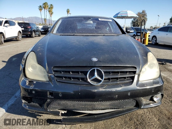 2007 Mercedes-Benz CLS 550 with VIN WDDDJ72X47A109427, listed as a Copart auction lot 88588885 with Not provided miles and Salvage title. Bid and sale history available at DreamBid. Image 5.