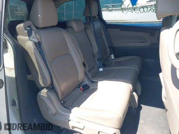2018 Honda Odyssey EX-L z VIN 5FNRL6H70JB102713, wystawiony jako IAAI lot #42003129 z przebiegiem 410 500 mil mil oraz . Historia ofert i sprzedaży dostępna na DreamBid. Obrazek 8.