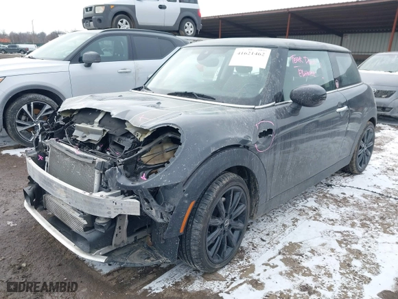 2020 MINI Hardtop 2 Door Cooper S with VIN WMWXR5C07L2L60692, listed as a IAAI auction lot 41621462 with 66,898 mi miles. Bid and sale history available at carsss.com. Image 18.