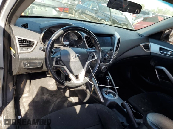 2017 Hyundai Veloster with VIN KMHTC6AD8HU305805, listed as a Copart auction lot 39634893 with 109,899 mi miles. Bid and sale history available at carsss.com. Image 8.