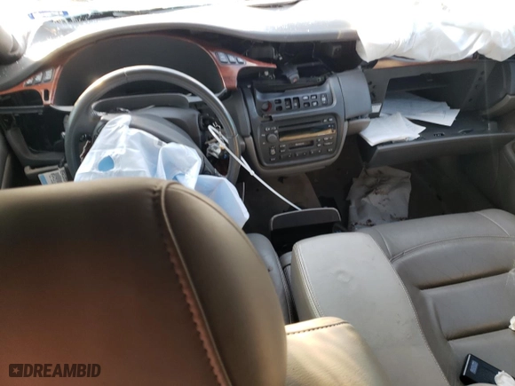 2000 Cadillac DeVille with VIN 1G6KD54Y4YU250052, listed as a Copart auction lot 82791864 with 0 mi miles and Salvage Title. Bid and sale history available at carsss.com. Image 8.