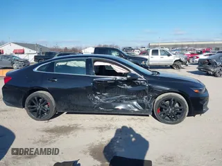 2018 Chevrolet Malibu LT with VIN 1G1ZD5ST7JF197384, listed as a IAAI auction lot 41082036 with 124,277 mi miles. Bid and sale history available at carsss.com. Image 13.