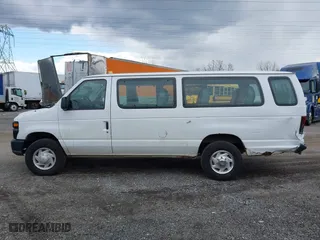 2008 Ford Econoline Wagon XL with VIN 1FDSS31L78DA60161, listed as a IAAI auction lot 41840351 with 151,312 mi miles. Bid and sale history available at carsss.com. Image 15.