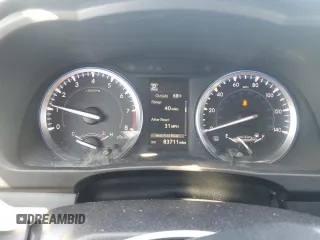 2017 Toyota Highlander XLE z VIN 5TDJZRFH8HS411635, wystawiony jako Copart lot #52080215 z przebiegiem 83 711 mil mil oraz Szkoda całkowita • Salvage title. Historia ofert i sprzedaży dostępna na DreamBid. Obrazek 9.