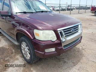 2007 Ford Explorer Sport Trac Limited z VIN 1FMEU33817UA04229, wystawiony jako IAAI lot #42469547 z przebiegiem 200 859 mil mil oraz . Historia ofert i sprzedaży dostępna na DreamBid. Obrazek 6.