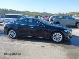 2017 Tesla Model S 100D with VIN 5YJSA1E27HF230508, listed as a IAAI auction lot 42040511 with 98,693 mi miles. Bid and sale history available at carsss.com. Image 13.