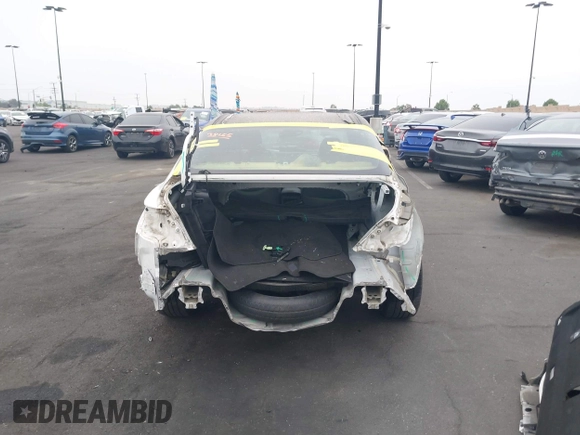 2018 Toyota Camry LE z VIN 4T1B11HK7JU111555, wystawiony jako IAAI lot #42421362 z przebiegiem 102 404 mil mil oraz . Historia ofert i sprzedaży dostępna na DreamBid. Obrazek 17.