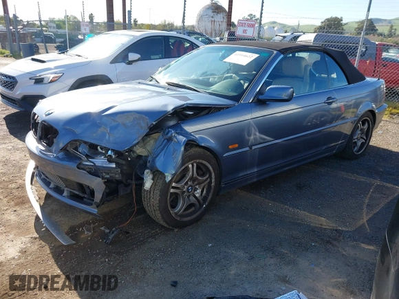 2001 BMW 3 Series 330Ci with VIN WBABS53421JU80078, listed as a IAAI auction lot 41910622 with 101,869 mi miles. Bid and sale history available at carsss.com. Image 2.