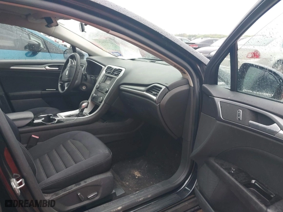 2015 Ford Fusion SE with VIN 1FA6P0H78F5100209, listed as a IAAI auction lot 41914520 with 113,692 mi miles. Bid and sale history available at carsss.com. Image 5.
