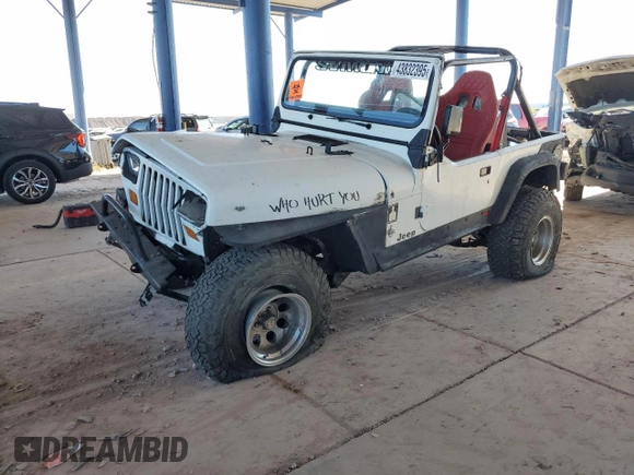 1988 Jeep Wrangler with VIN 2BCCZ8116JB540866, listed as a Copart auction lot 43832395 with 136,243 mi miles and Salvage Title. Bid and sale history available at carsss.com. Image 1.