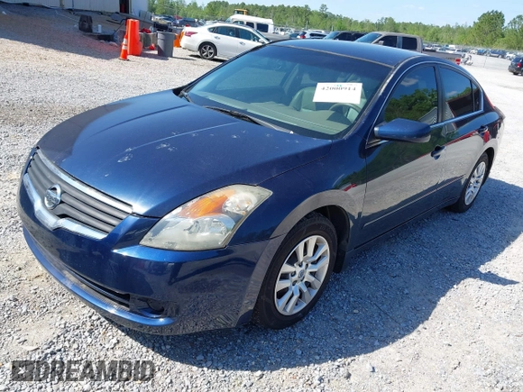 2008 Nissan Altima 2.5 with VIN 1N4AL21E08C231918, listed as a IAAI auction lot 42000914 with 191,057 mi miles. Bid and sale history available at carsss.com. Image 2.