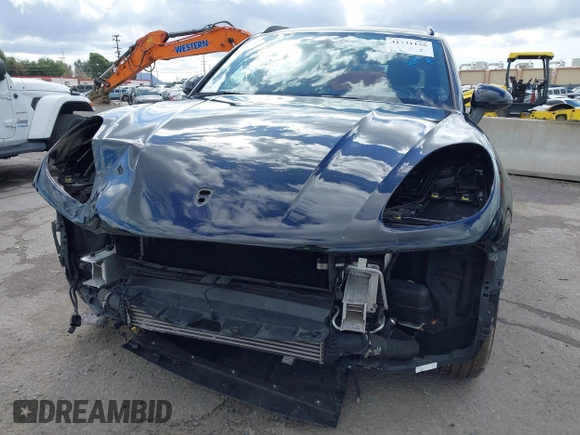 2020 Porsche Macan with VIN WP1AA2A5XLLB14757, listed as a IAAI auction lot 41731175 with 25,934 mi miles and . Bid and sale history available at DreamBid. Image 6.
