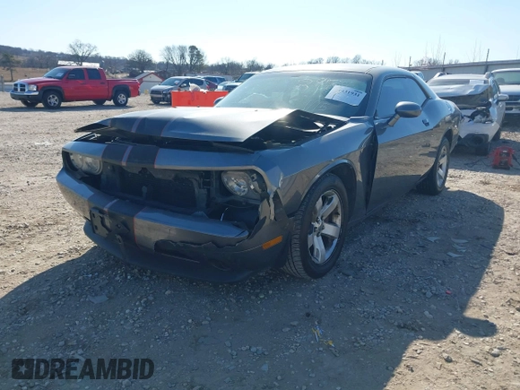 2011 Dodge Challenger z VIN 2B3CJ4DG3BH512974, wystawiony jako IAAI lot #41431931 z przebiegiem 186 845 mil mil oraz . Historia ofert i sprzedaży dostępna na DreamBid. Obrazek 17.
