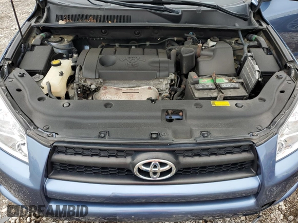 2012 Toyota RAV4 z VIN 2T3BF4DV6CW260262, wystawiony jako Copart lot #61638875 z przebiegiem 93 777 mil mil oraz Szkoda całkowita • Salvage title. Historia ofert i sprzedaży dostępna na DreamBid. Obrazek 12.