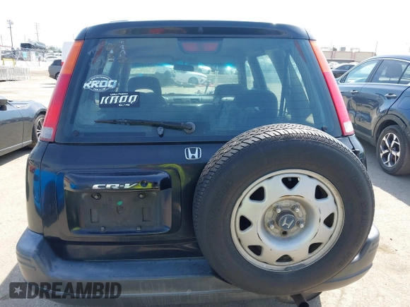 1999 Honda CR-V LX with VIN JHLRD2844XC011920, listed as a IAAI auction lot 41820203 with 224,967 mi miles. Bid and sale history available at carsss.com. Image 17.
