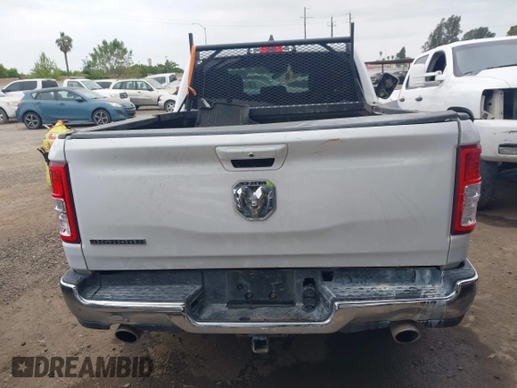2021 Ram 1500 Lone Star z VIN 1C6RREBT5MN609716, wystawiony jako IAAI lot #42030146 z przebiegiem 74 074 mil mil oraz . Historia ofert i sprzedaży dostępna na DreamBid. Obrazek 16.