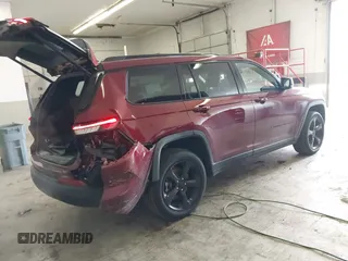 2023 Jeep Grand Cherokee Laredo с VIN 1C4RJKAG7P8797631, выставлен на аукционе IAAI как лот 41543708 с пробегом 22 444 миль миль и . История ставок и продаж доступна на DreamBid. Изображение 4.