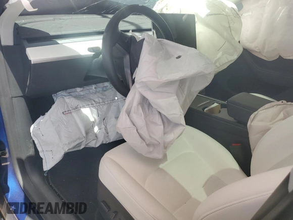 2023 Tesla Model Y Long Range with VIN 7SAYGDEE7PA112865, listed as a Copart auction lot 54626685 with 10,720 mi miles and Salvage Title. Bid and sale history available at DreamBid. Image 8.