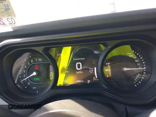 2024 Jeep Wrangler Sahara with VIN 1C4RJXP64RW225507, listed as a IAAI auction lot 42245973 with 45,984 mi miles and . Bid and sale history available at DreamBid. Image 7.