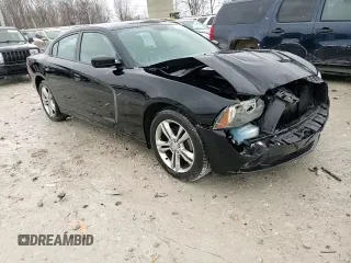 2013 Dodge Charger SXT z VIN 2C3CDXJG1DH678753, wystawiony jako Copart lot #50036355 z przebiegiem 161 158 mil mil oraz Czysty tytuł • Clean title. Historia ofert i sprzedaży dostępna na DreamBid. Obrazek 13.