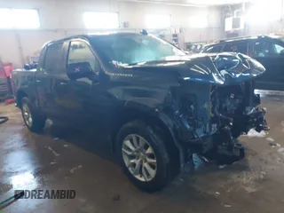 2021 Chevrolet Silverado 1500 Custom with VIN 3GCPYBEKXMG240607, listed as a IAAI auction lot 41838665 with 27,536 mi miles and . Bid and sale history available at DreamBid. Image 1.