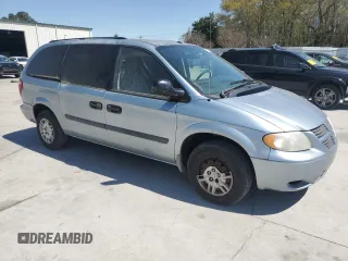 2006 Dodge Grand Caravan SE z VIN 1D4GP24R26B709303, wystawiony jako Copart lot #50552515 z przebiegiem 107 591 mil mil oraz Szkoda całkowita • Salvage title. Historia ofert i sprzedaży dostępna na DreamBid. Obrazek 4.