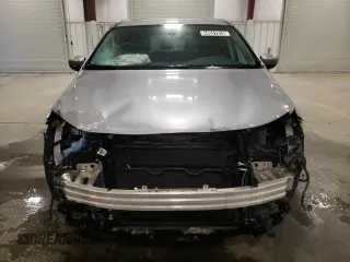 2021 Chrysler Voyager L z VIN 2C4RC1AG7MR553238, wystawiony jako Copart lot #44531975 z przebiegiem 20 065 mil mil oraz Czysty tytuł • Clean title. Historia ofert i sprzedaży dostępna na DreamBid. Obrazek 5.