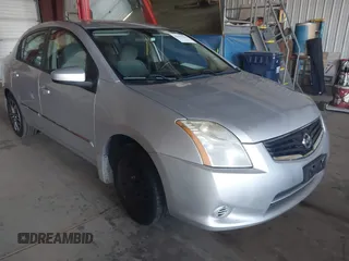 2012 Nissan Sentra SR z VIN 3N1AB6AP9CL624368, wystawiony jako IAAI lot #42759794 z przebiegiem 163 434 mil mil oraz . Historia ofert i sprzedaży dostępna na DreamBid. Obrazek 1.