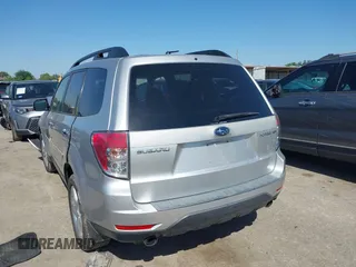 2009 Subaru Forester X with VIN JF2SH63649H748190, listed as a IAAI auction lot 41980120 with 152,764 mi miles and . Bid and sale history available at DreamBid. Image 3.