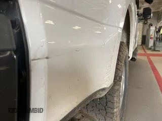2022 Ford F-250 XL z VIN 1FT7W2BT4NEC00678, wystawiony jako IAAI lot #42708244 z przebiegiem 97 809 mil mil oraz . Historia ofert i sprzedaży dostępna na DreamBid. Obrazek 12.