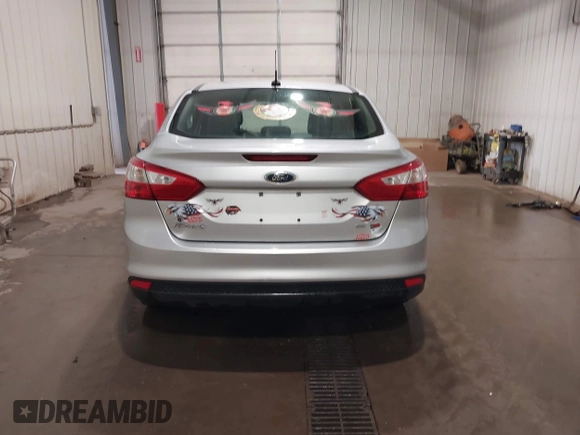 2012 Ford Focus SE with VIN 1FAHP3F21CL284921, listed as a IAAI auction lot 42054351 with 164,377 mi miles and . Bid and sale history available at carsss.com. Image 16.