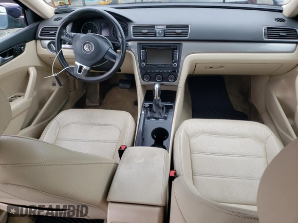 2015 Volkswagen Passat S with VIN 1VWAT7A30FC107907, listed as a Copart auction lot 53165615 with 196,059 mi miles and Clean title. Bid and sale history available at DreamBid. Image 8.
