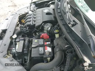 2014 Nissan Sentra SV z VIN 1N4AB7AP1EN854952, wystawiony jako IAAI lot #43019287 z przebiegiem 137 866 mil mil oraz . Historia ofert i sprzedaży dostępna na DreamBid. Obrazek 13.