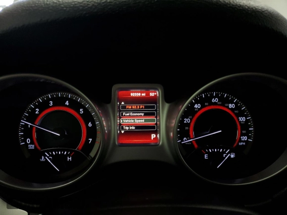 2020 Dodge Journey SE Value with VIN 3C4PDCAB2LT275588, listed as a Copart auction lot 52991155 with 92,338 mi miles and Clean Title. Bid and sale history available at carsss.com. Image 9.