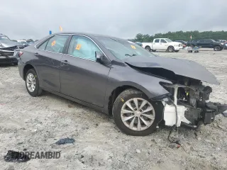 2015 Toyota Camry XLE z VIN 4T4BF1FK6FR516551, wystawiony jako Copart lot #58036375 z przebiegiem 160 631 mil mil oraz Szkoda całkowita • Salvage title. Historia ofert i sprzedaży dostępna na DreamBid. Obrazek 4.