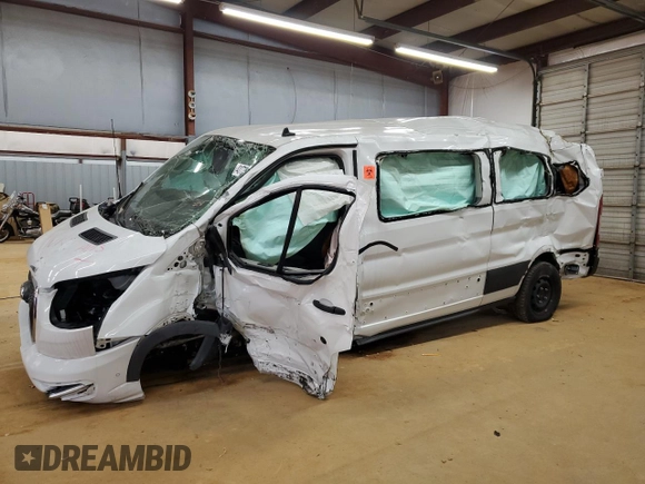 2023 Ford Transit Passenger XL z VIN 1FBAX2YGXPKB08481, wystawiony jako Copart lot #43177325 z przebiegiem Nie podano mil oraz Szkoda całkowita • Salvage title. Historia ofert i sprzedaży dostępna na DreamBid. Obrazek 1.