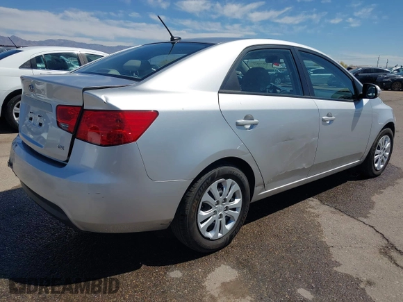 2010 Kia Forte EX with VIN KNAFU4A29A5195670, listed as a IAAI auction lot 42075961 with 160,648 mi miles. Bid and sale history available at carsss.com. Image 4.