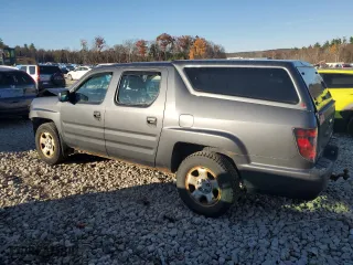 2013 Honda Ridgeline RT with VIN 5FPYK1F24DB009388, listed as a Copart auction lot 77687174 with 176,970 mi miles and Salvage Title. Bid and sale history available at carsss.com. Image 2.