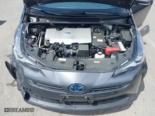 2020 Toyota Prius L Eco with VIN JTDKARFU5L3126040, listed as a IAAI auction lot 42025675 with 18,115 mi miles. Bid and sale history available at carsss.com. Image 10.