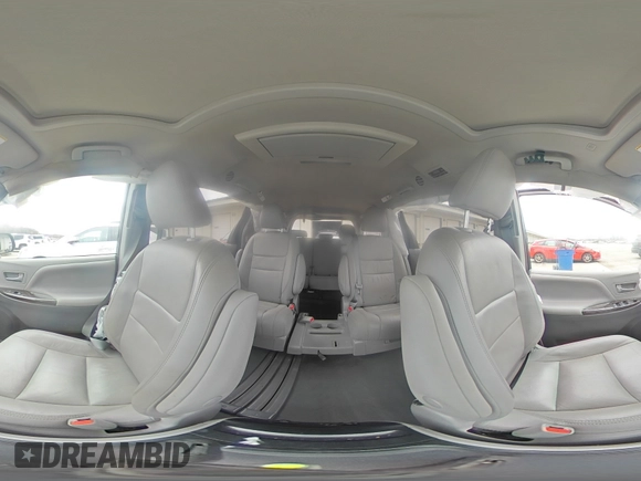 2020 Toyota Sienna XLE Auto Access Seat с VIN 5TDYZ3DC3LS021182, выставлен на аукционе Copart как лот 51229705 с пробегом 102 191 миль миль и Списание • Salvage title. История ставок и продаж доступна на DreamBid. Изображение 13.