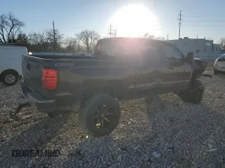2015 Chevrolet Silverado 1500 LT with VIN 3GCUKREC2FG107879, listed as a Copart auction lot 41915375 with 123,952 mi miles and Salvage Title. Bid and sale history available at DreamBid. Image 3.
