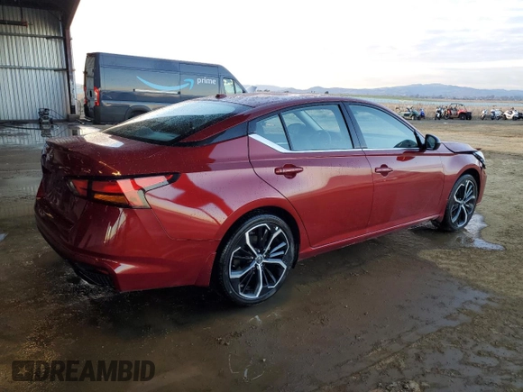 2025 Nissan Altima SR with VIN 1N4BL4CVXSN316452, listed as a Copart auction lot 83030364 with 2,494 mi miles and Clean Title. Bid and sale history available at DreamBid. Image 3.