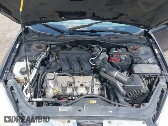 2007 Mercury Milan Premier with VIN 3MEHM02107R613757, listed as a IAAI auction lot 42732989 with 130,400 mi miles and . Bid and sale history available at DreamBid. Image 10.