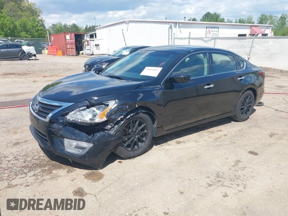 2013 Nissan Altima SV with VIN 1N4AL3AP0DC243052, listed as a IAAI auction lot 42014163 with 196,367 mi miles and . Bid and sale history available at carsss.com. Image 18.